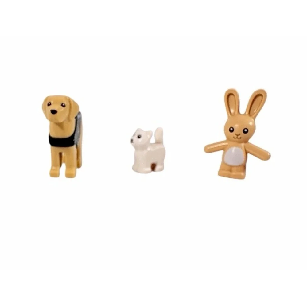 LEGO Tiny Set of Bunny Dog Cat from 2024 City Advent Calendar 60436